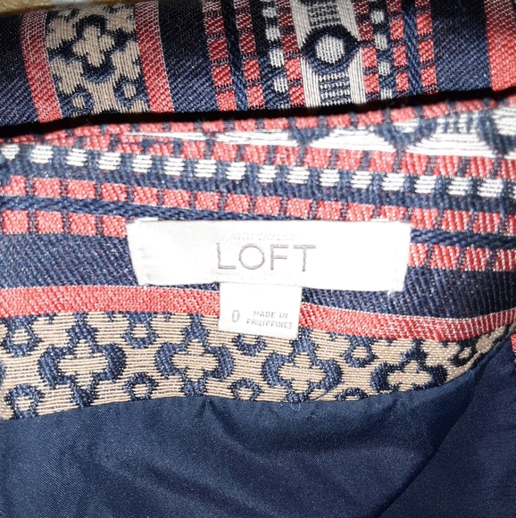 Ann Taylor Loft Pencil Skirt - Picture 3 of 3